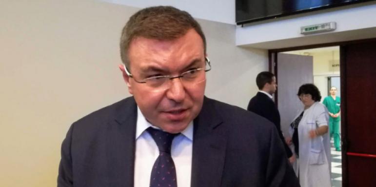 Министър Ангелов: Ние сме във война